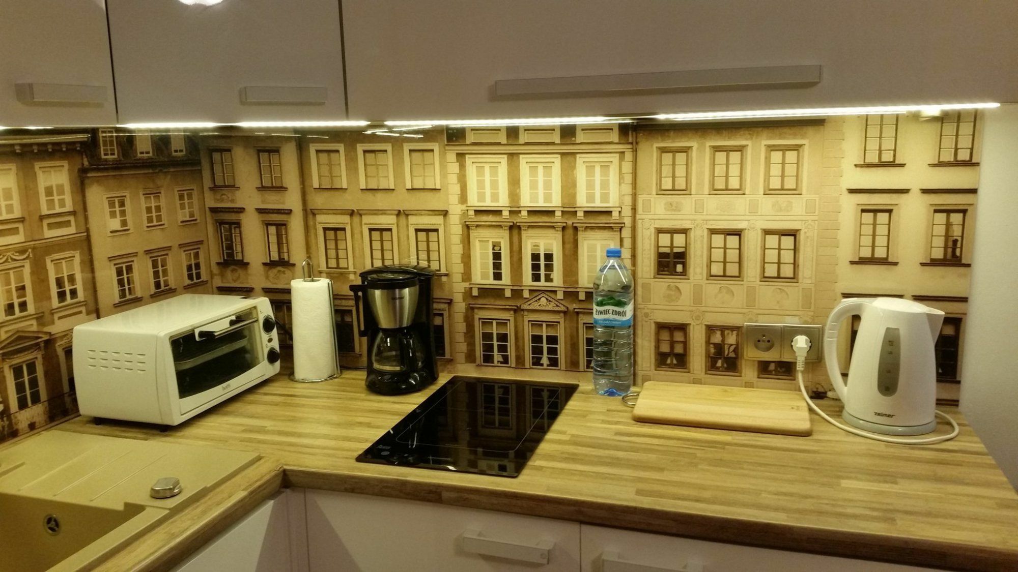 Krakowskie Przedmieście Night&day